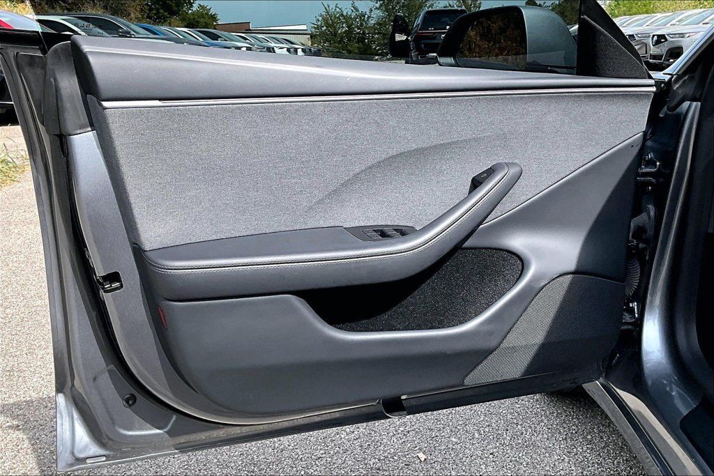 Used 2026 Tesla Model 3 RWD image 22
