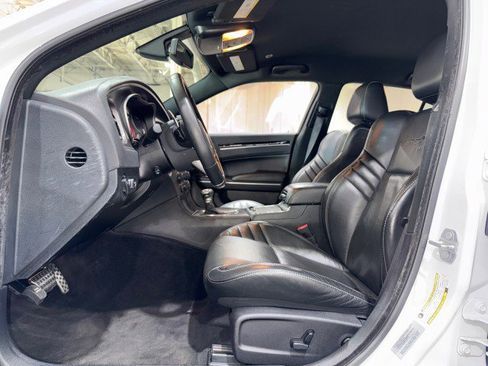 Used 2018 Chrysler 300 S w/ 300S Premium Group 2 image 12