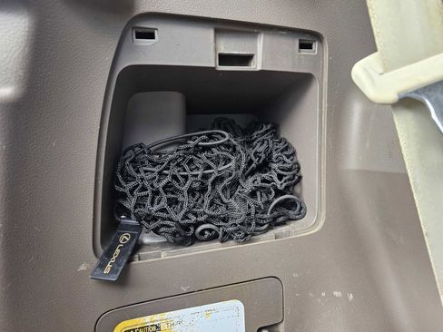 Used 2016 Lexus GX 460 w/ Premium Package image 39