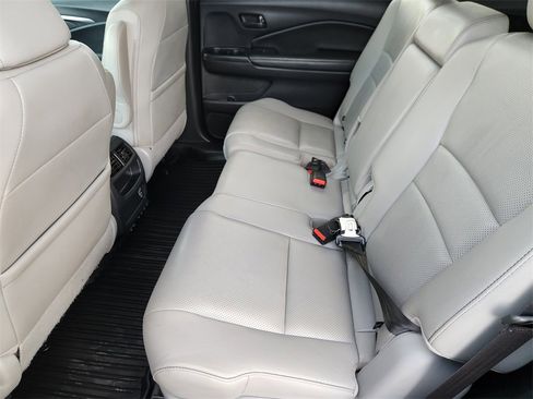 Used 2022 Honda Passport EX-L image 31