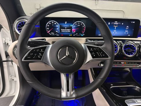 Certified 2026 Mercedes-Benz CLA 250 image 27