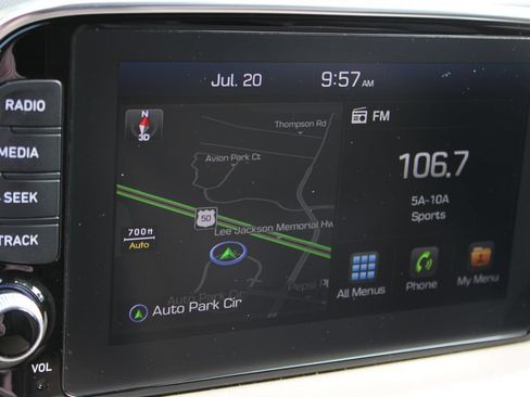 Used 2020 Hyundai Santa Fe Limited AWD/4WD image 21