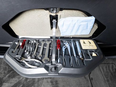 Used 1988 BMW M5 image 86