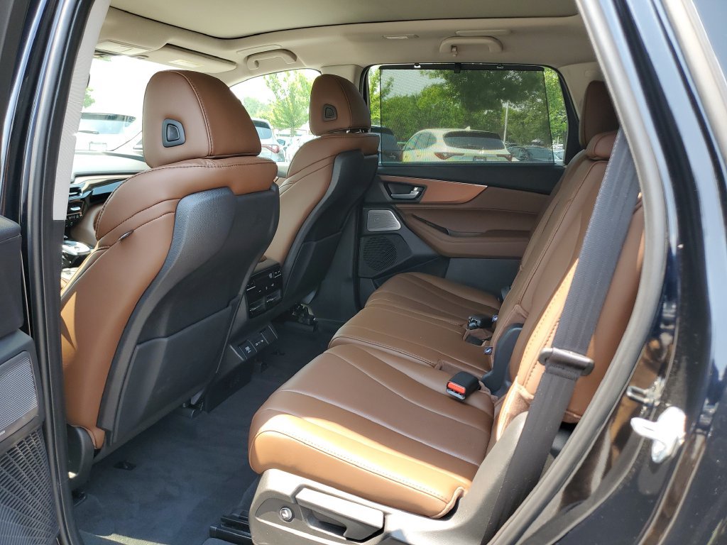 Used 2026 Acura MDX w/ Technology Package FWD image 13