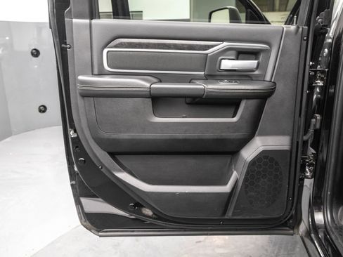 Used 2024 RAM 2500 Big Horn w/ Snow Chief Group image 35