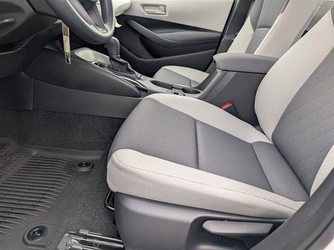 New 2026 Toyota Corolla LE image 9