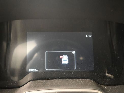 Used 2025 Toyota Corolla Cross AWD Hybrid w/ Convenience Package image 11