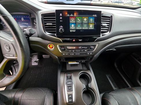 Used 2022 Honda Passport TrailSport image 15