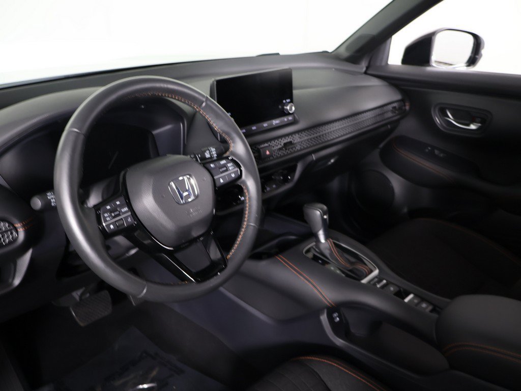 Used 2024 Honda HR-V Sport image 25