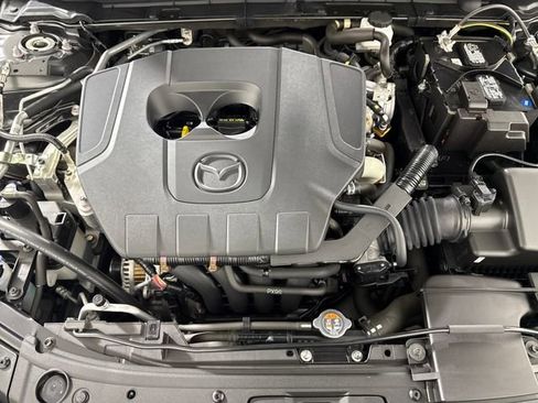 Certified 2025 MAZDA MAZDA3 s Sport image 28