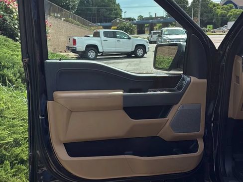 Used 2022 Ford F150 Lariat w/ Max Trailer Tow Package AWD/4WD image 16