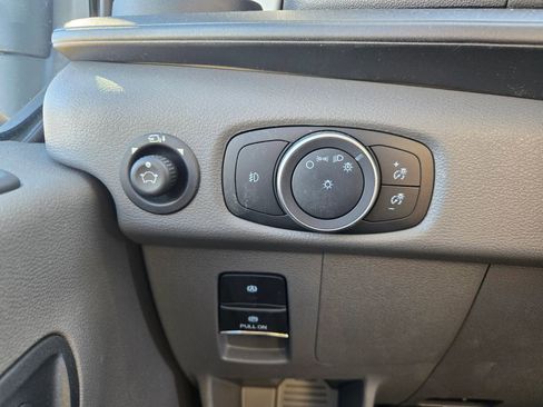 Used 2024 Ford Transit 350 XLT image 25