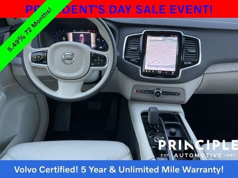 Certified 2024 Volvo XC90 B5 Plus image 17