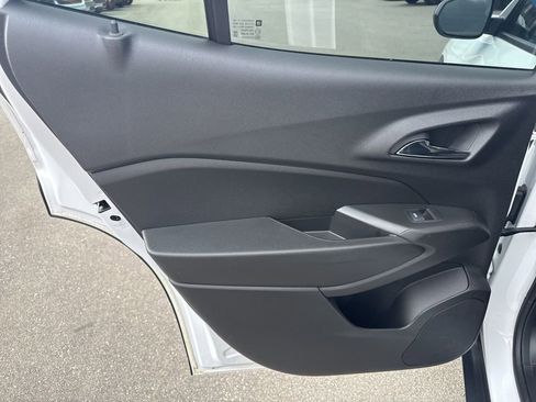 Used 2024 Chevrolet Trax ACTIV image 26