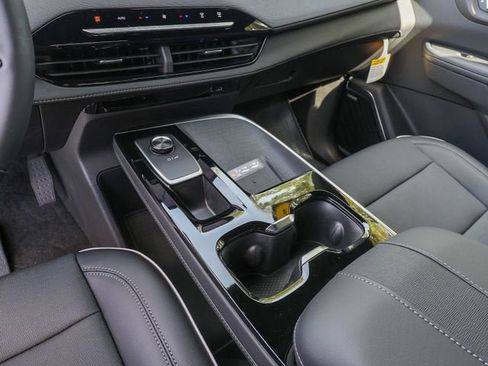 New 2026 Buick Enclave Preferred w/ Power Package FWD image 21