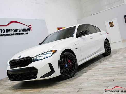 Used 2023 BMW 330e w/ M Sport Package image 78