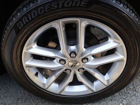 Used 2023 Dodge Durango GT RWD image 10