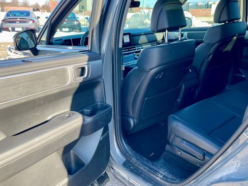Used 2024 Hyundai Santa Fe Limited image 52