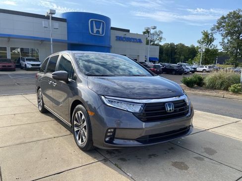 Used 2022 Honda Odyssey EX-L image 2