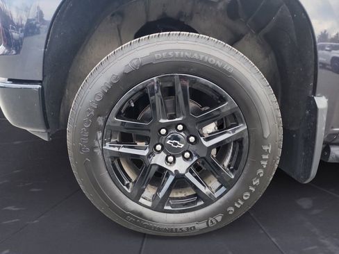Used 2024 Chevrolet Silverado 1500 Custom Trail Boss w/ LPO, Dark Essentials Package AWD/4WD image 14