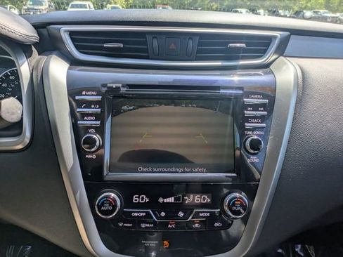 Used 2024 Nissan Murano SV image 25
