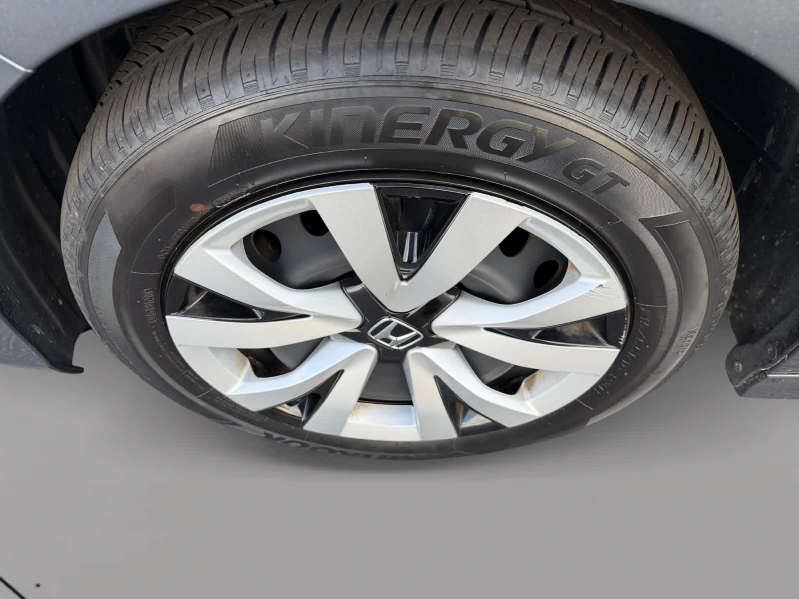 Used 2023 Honda Civic LX image 9