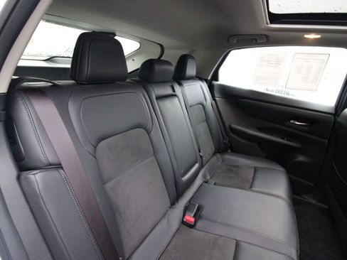 Used 2023 Nissan Ariya FWD image 25