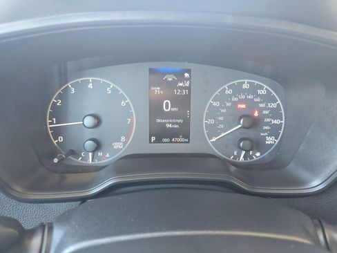 Used 2023 Toyota Corolla LE image 18