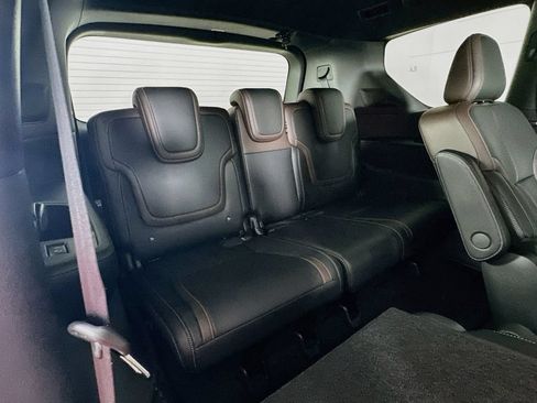 New 2026 Nissan Armada SL w/ Captain's Chari Seat Package AWD/4WD image 35