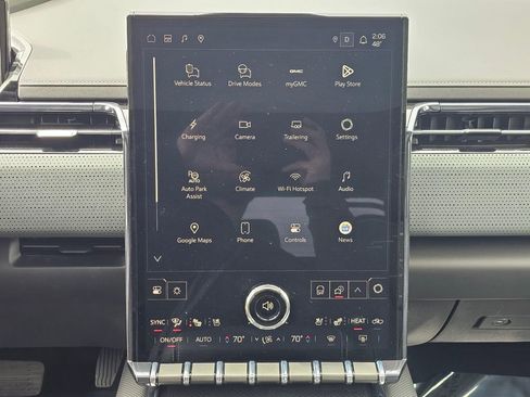 Used 2026 GMC Sierra EV AT4 image 31