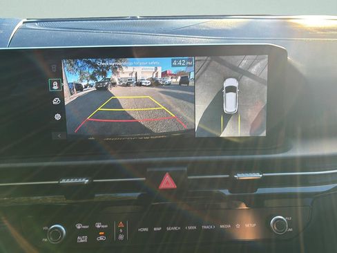 New 2026 Kia Sportage X-Line w/ X-Line Technology Package image 17