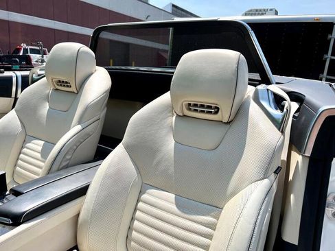 Used 2017 Mercedes-Benz SL 550 image 28