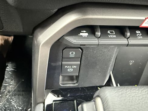 New 2026 Toyota Tundra Limited AWD/4WD image 30