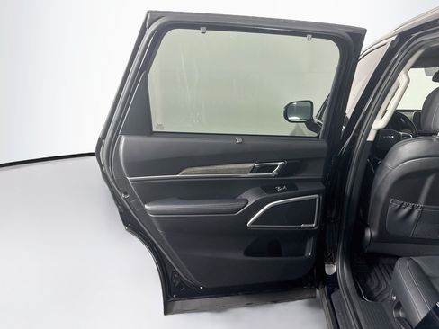Used 2022 Kia Telluride EX w/ EX Premium Package FWD image 26