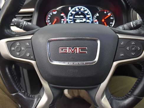 Used 2020 GMC Acadia Denali image 12