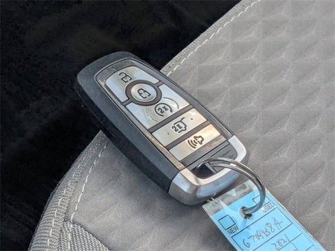 Used 2021 Ford Escape SE w/ Convenience Package image 38