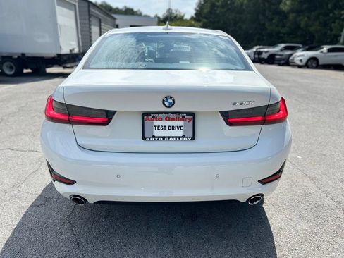 Used 2021 BMW 330i Sedan w/ Convenience Package RWD image 6