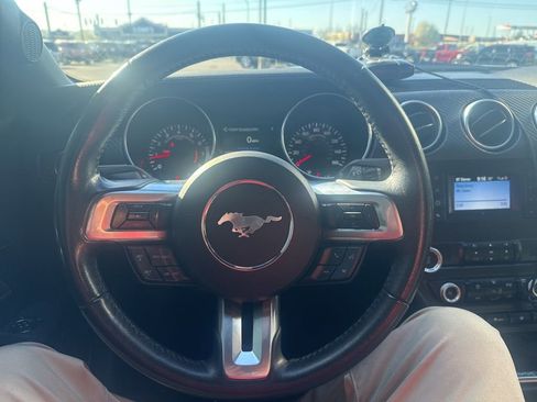 Used 2019 Ford Mustang Coupe image 15