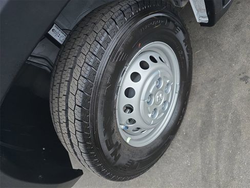 New 2026 RAM ProMaster 1500 w/ Convenience Group image 32