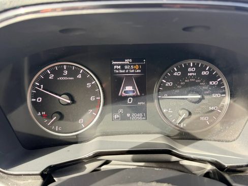 Used 2025 Subaru Outback AWD/4WD image 16