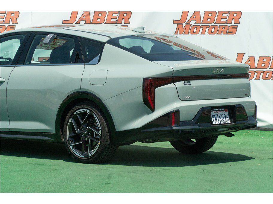 Used 2025 Kia K4 GT-Line w/ GT-Line Sunroof Package FWD image 26