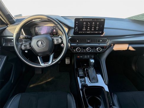 Used 2024 Acura Integra A-Spec image 15