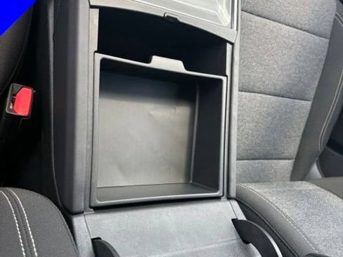 Used 2026 GMC Acadia Elevation FWD image 23