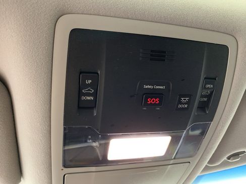 Used 2017 Lexus RX 350 FWD w/ Premium Package image 29