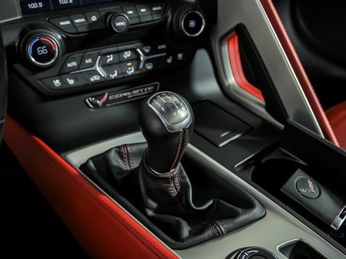 Used 2014 Chevrolet Corvette Stingray Convertible w/ 3LT Preferred Equipment Group RWD image 32