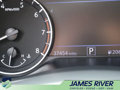 Used 2025 Nissan Altima 2.5 SV FWD image 29
