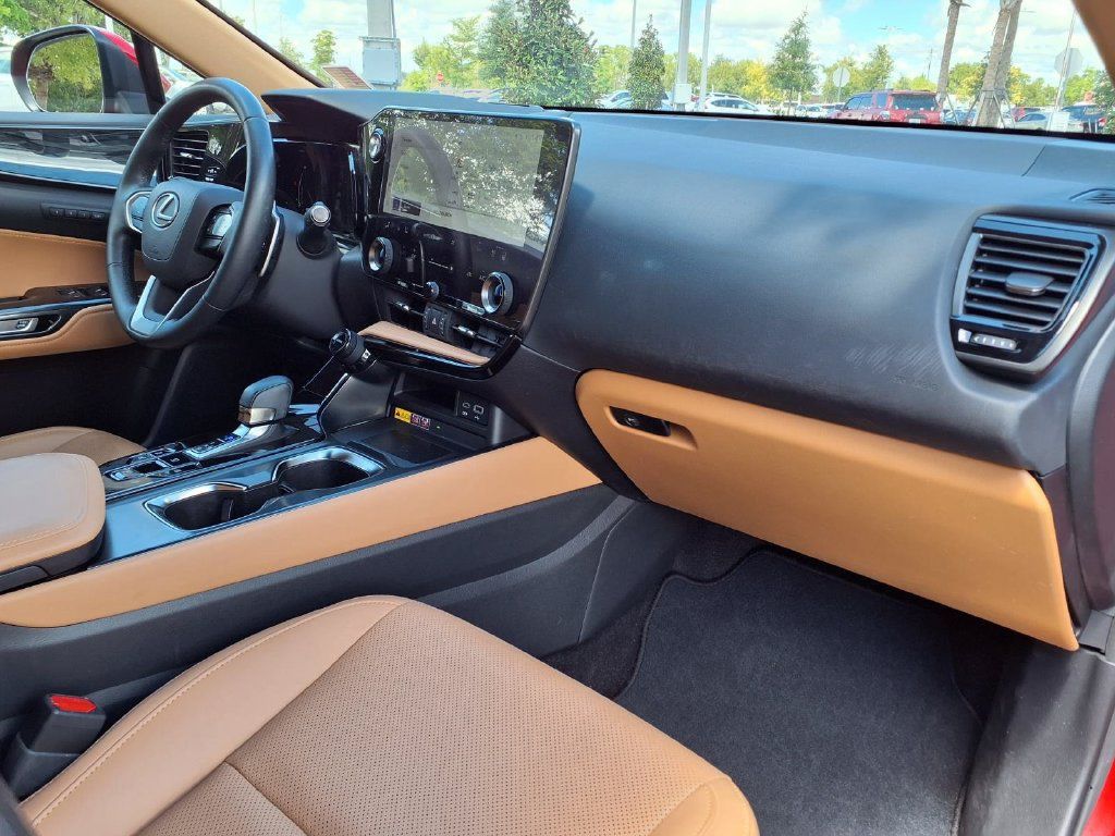 Used 2024 Lexus NX 350h AWD image 12