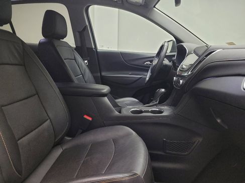 Used 2018 Chevrolet Equinox Premier image 21