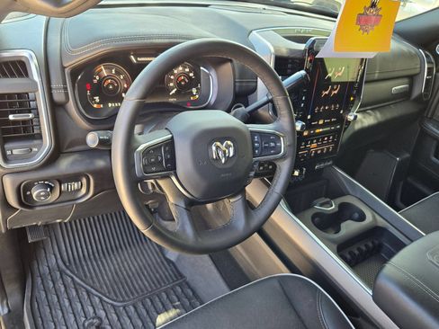 Used 2025 RAM 3500 Laramie AWD/4WD image 10
