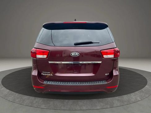 Used 2015 Kia Sedona EX FWD image 6